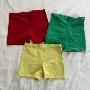 Primary undershorts in red, green, yellow size 6-7